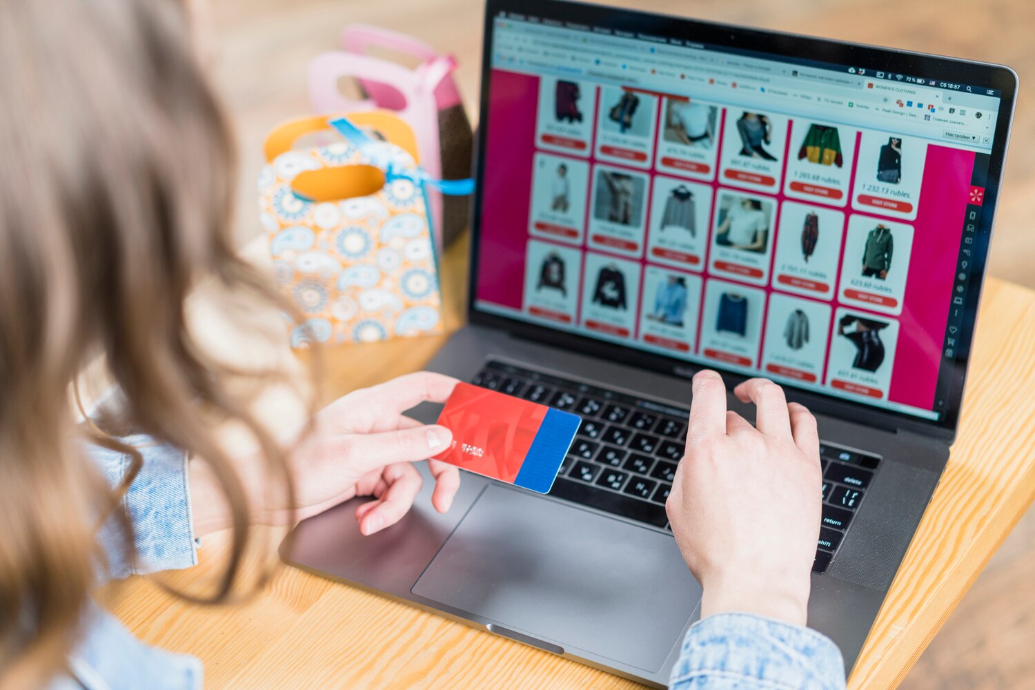 wyszukiwarka produktów WooCommerce